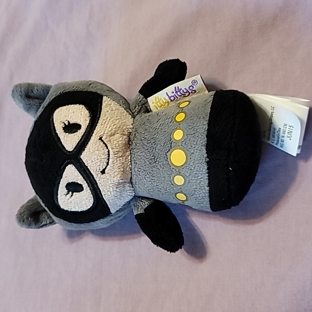 Batman Itty Bittys Hallmark- Disney 5" Plush- Stuffed Doll